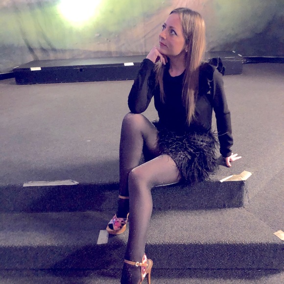 Meet your Posher, Trisha - Picture 1 of 1